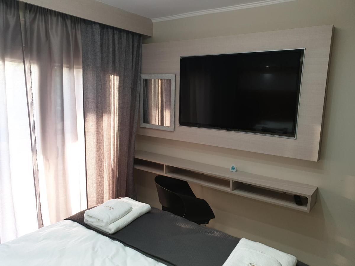 Luxrooms Ofrínion Eksteriør bilde